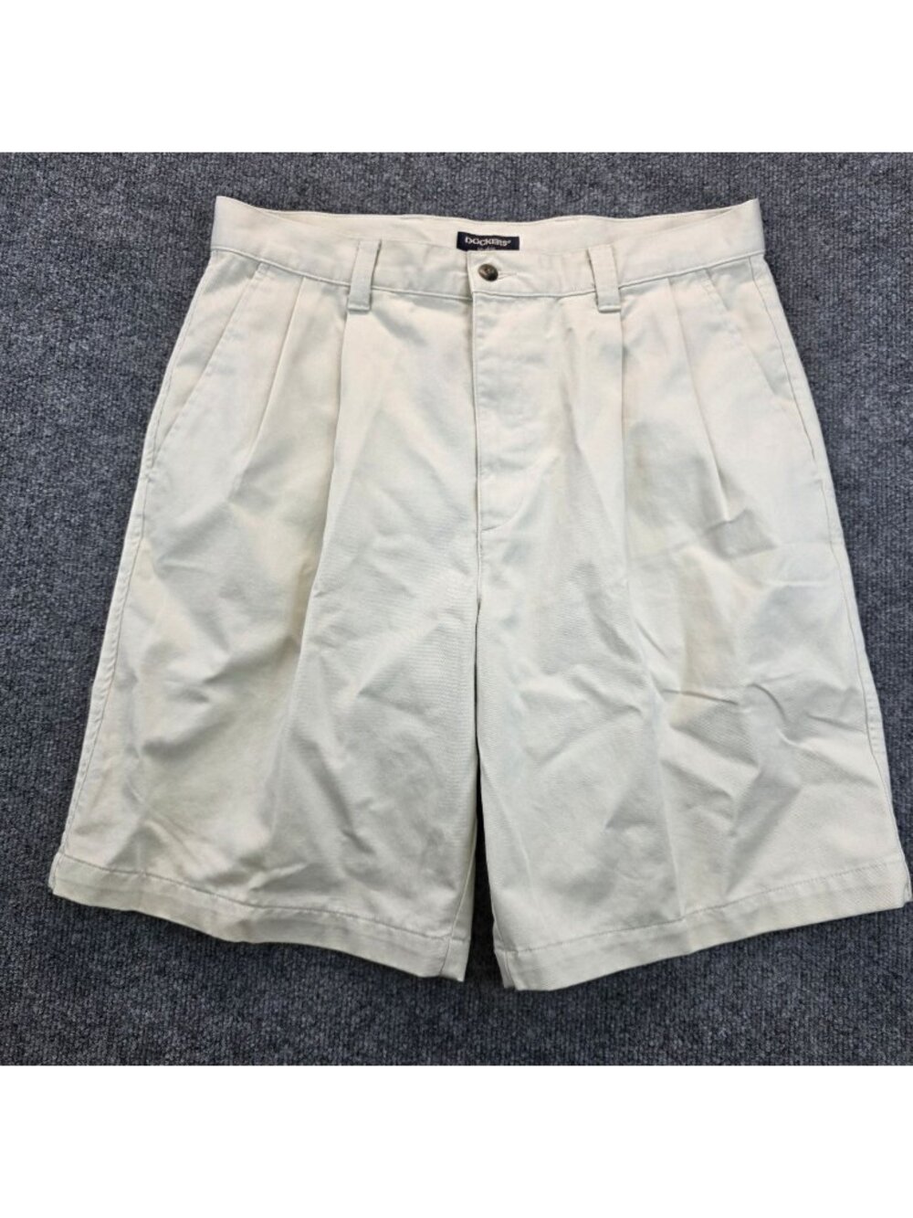 Dockers Khakis Womens Cadet Short 34 Ivory High Rise Pleated Denim Casual Preppy